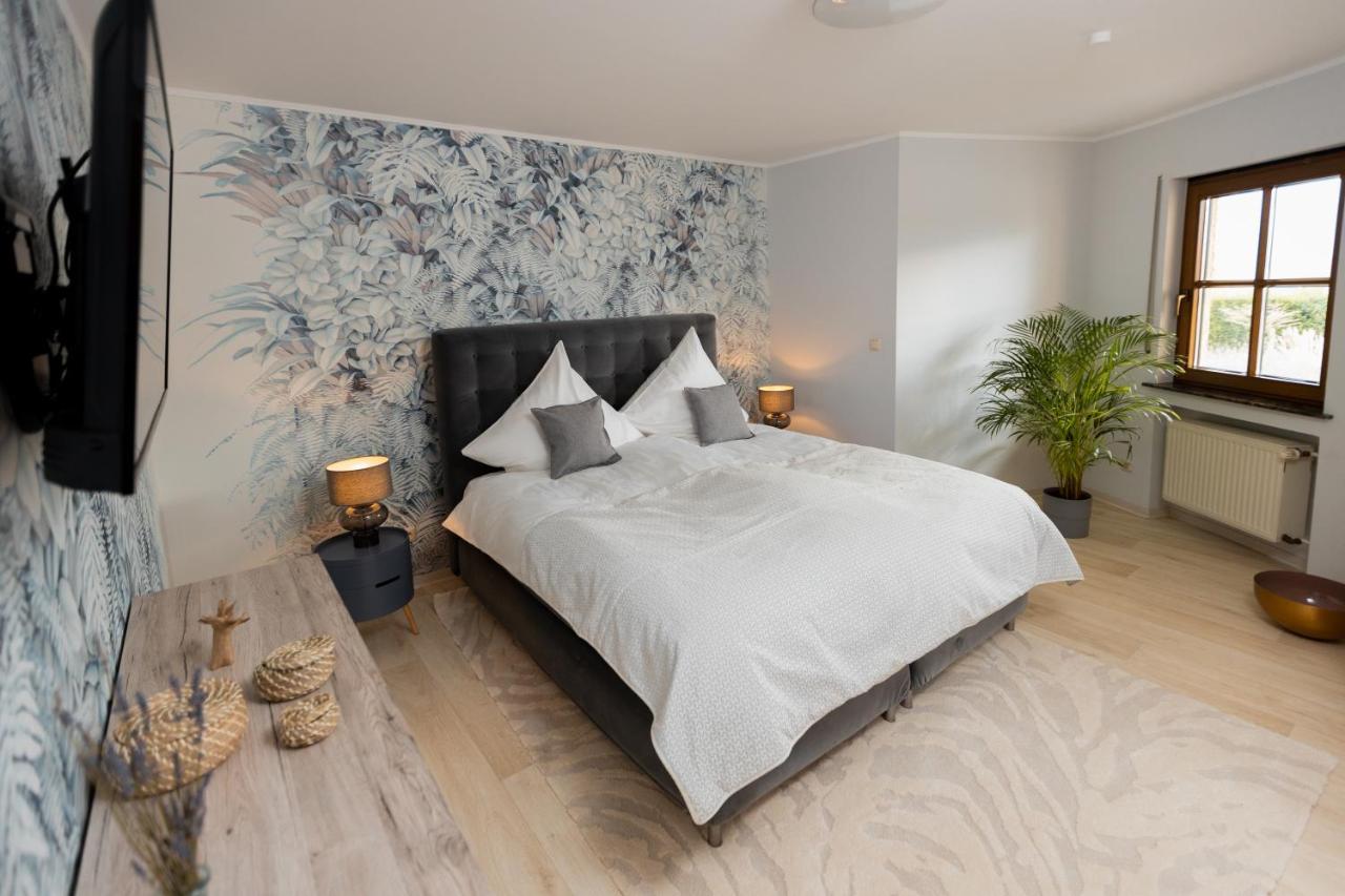 Bengel Erholung In Der Natur In Moselnahe, King Size Bett, Netflix, Waschmaschine, Trockner מראה חיצוני תמונה